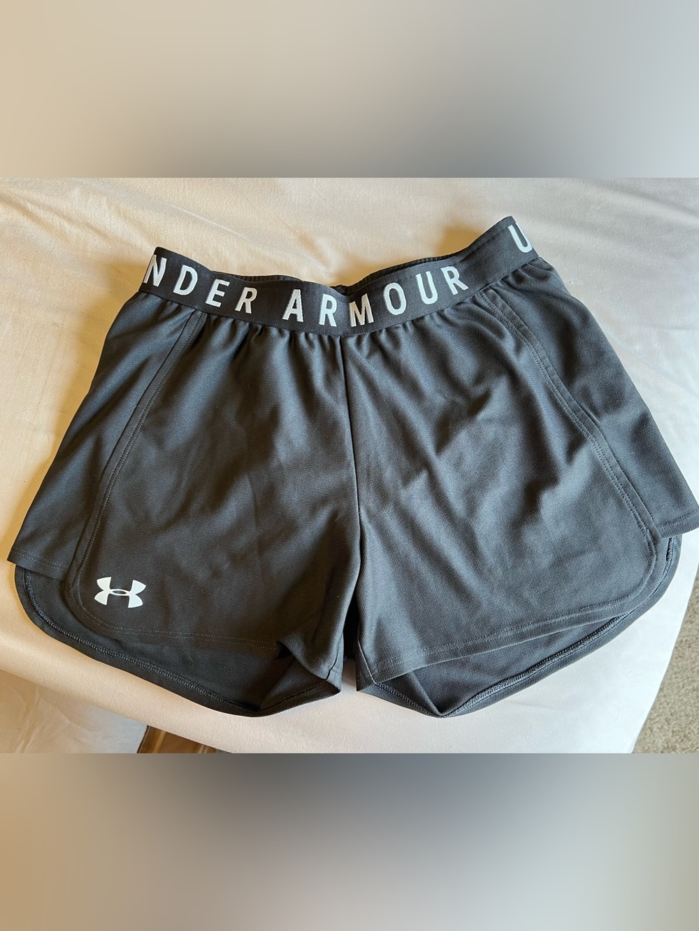 Under Armour Women's Black Elastic-Waist Athletic Shorts